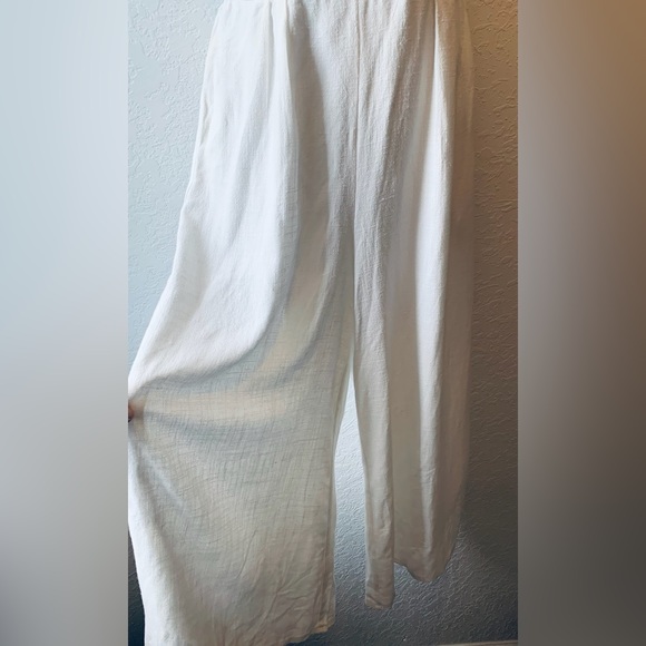 NWT One Shoulder white lined jumper size small New With Tags - Picture 3 of 11